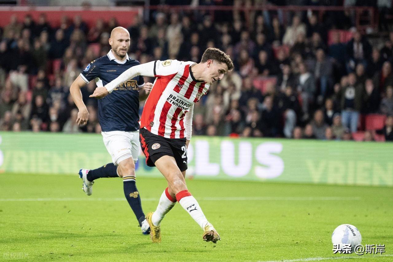 开云网站 -关于赛前埃因霍温调整名单以备意甲，单刀错失环节打磨，更衣室稳定，临场指挥获称赞的信息