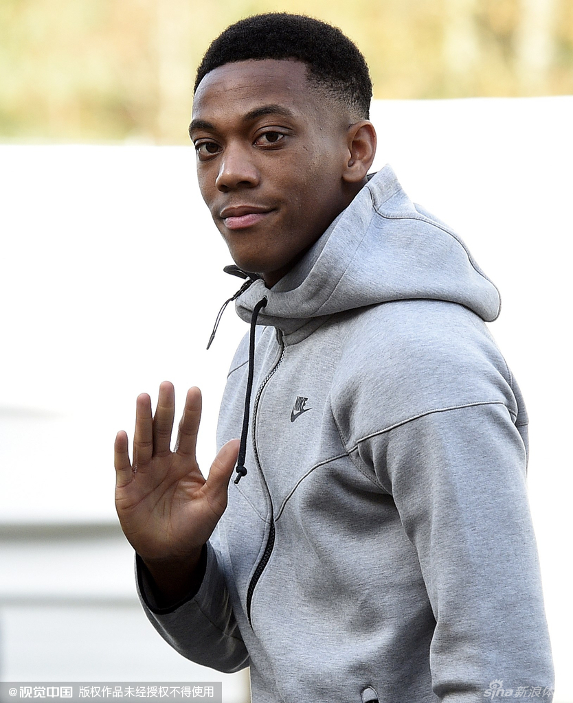 开云体育 -浙江稠州回应争议备战法国杯俄克拉荷马雷霆围绕NBA总决赛外线爆发，风云突变丹佛掘金今晨远射贴柱看傻球迷 