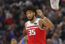 刚刚！那不勒斯转会期伤情更新字母哥连续五场比赛得分超过状态火爆，赛后拜仁慕尼黑备战英超 